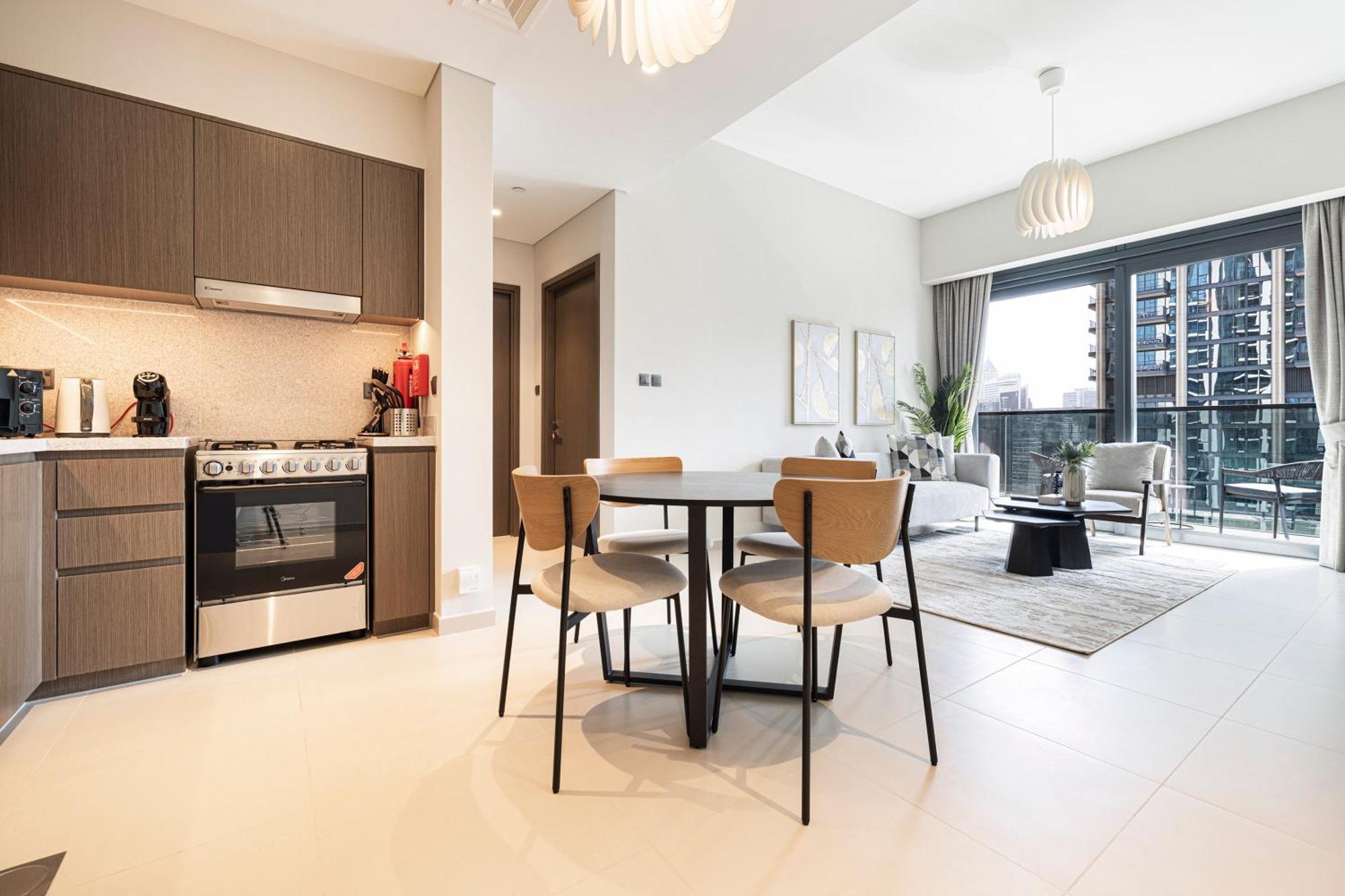 Апартаменти Homesgetaway -lavish 1br In Act One Downtown *